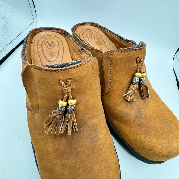 Ariat Mendocino Tassle Leather Slip On Clog Mules - Picture 2 of 6